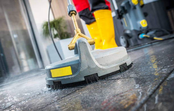 Best Local Pressure Washing Services  in Gnadenhutten, OH