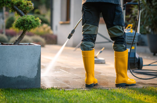 Why Choose Our Certified Pressure Washing Experts for Your Project Needs in Gnadenhutten, OH?